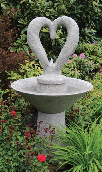 Lovers Fountain Heart Garden Sculpture Water Anniversary Wedding